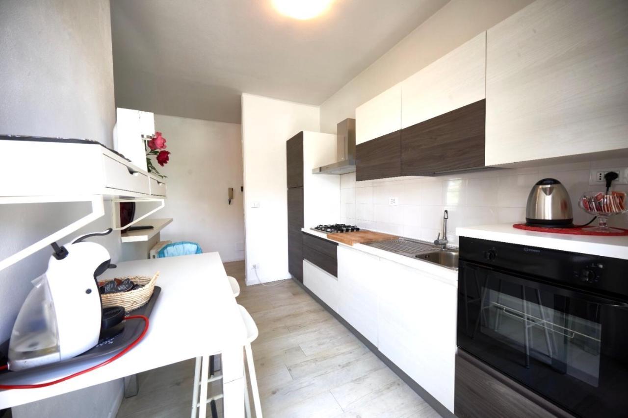Your Familyapartment In Сирмионе Екстериор снимка